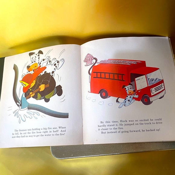 HUCKLEBERRY HOUND VTG 60s AT THE FIREHOUSE PETER PAN VINYL RECORD & STORYBOOK 7” - Picture 12 of 16